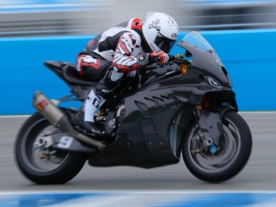 Hlavní obrázek k článku: V Jerezu zatím nejrychlejším Danilo Petrucci
