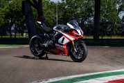 1 Ducati Panigale V2 Superquadro Final Edition (15)