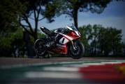 1 Ducati Panigale V2 Superquadro Final Edition (5)