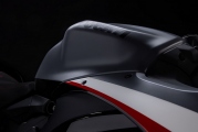 1 Ducati Panigale V2 Superquadro Final Edition (6)