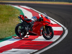 Ducati Panigale V4 R 2026: poprvé s technikou z MotoGP