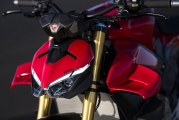 1 Ducati Streetfighter V4S 2025 (8)