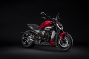 1 Ducati XDiavel V4 2025 (1)