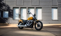 1 Harley Davidson Street Bob 2025 (2)