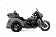 1 Harley Davidson Tri Glide 2025 (2)