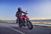 2 Honda CB1000 Hornet 2025 (6)