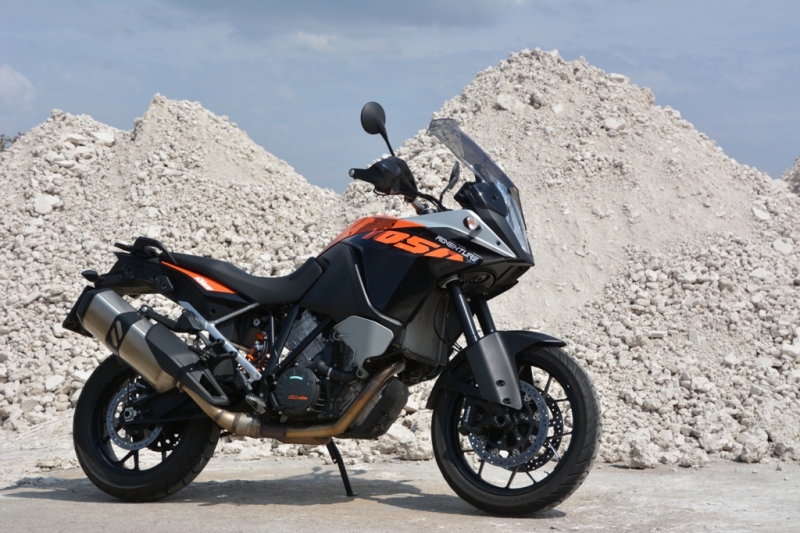 Test KTM 1050 Adventure 2015: rakouská šlechtična - 18 - 1 KTM 1050 Adventure 2015 test02