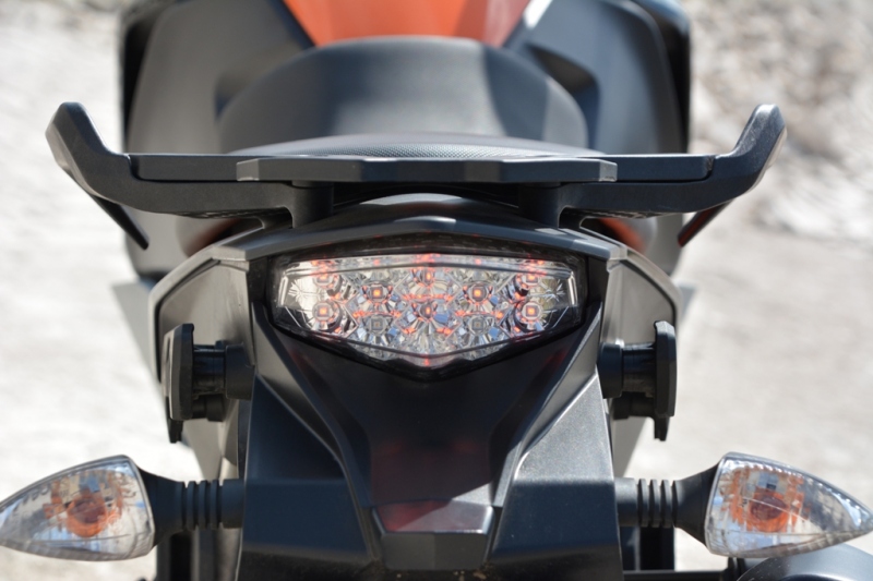 Test KTM 1050 Adventure 2015: rakouská šlechtična - 32 - 2 KTM 1050 Adventure 2015 test16