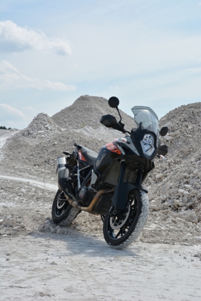 Test KTM 1050 Adventure 2015: rakouská šlechtična - 16 - 2 KTM 1050 Adventure 2015 test21