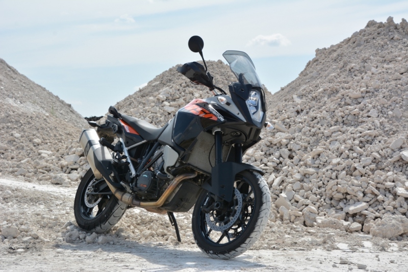 Test KTM 1050 Adventure 2015: rakouská šlechtična - 15 - 2 KTM 1050 Adventure 2015 test22