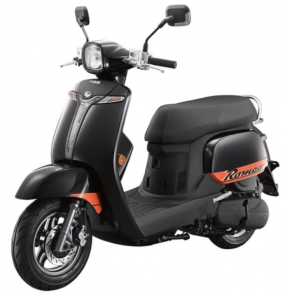 Kymco Romeo 125: skútr pro ženy - 12 - 1 Kymco 125 Romeo14