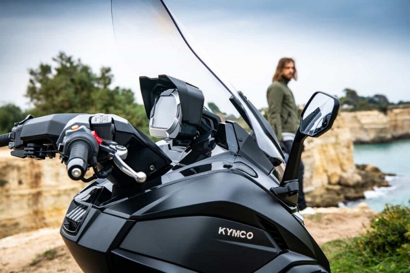 Kymco CV3: první tříkolový skútr - 18 - 1 Kymco CV3 (2)