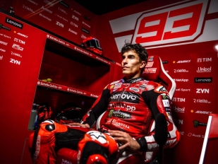 Hlavní obrázek k článku: Marc Márquez úspěšně podstoupil v Madridu operaci nohy a ramene