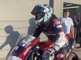 Jorge Navarro skončil ve Wepolu: Z Triumphu na Ducati