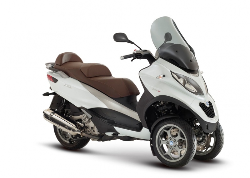 Piaggio MP3 2014: evoluce tříkolky - 1 - Piaggio MP3 Business 500 Piaggio MP3 Business 50014