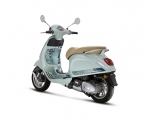 1 Vespa Primavera Batik (4)