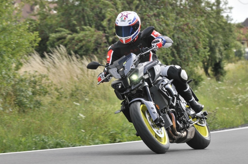 Test Yamaha MT-10: Transformers na Zemi - 15 - 2 Yamaha MT 10 test36