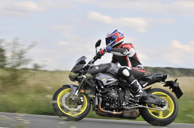 Test Yamaha MT-10: Transformers na Zemi - 17 - 2 Yamaha MT 10 test39