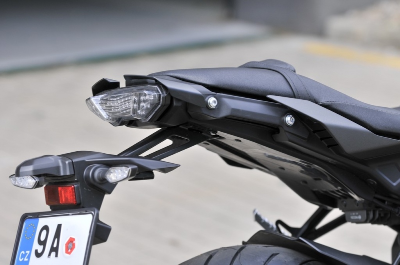 Test Yamaha MT-10: Transformers na Zemi - 36 - 1 Yamaha MT-07 test10