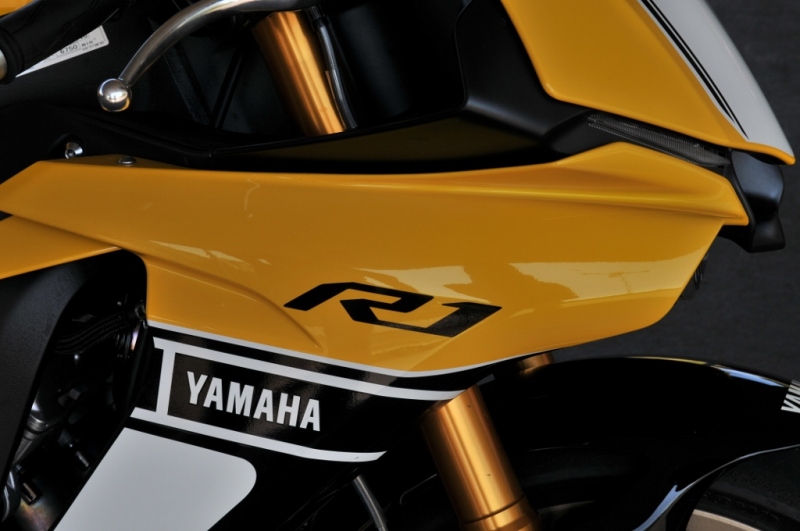 Test Yamaha R1: MotoGP na dostřel - 29 - 2 Yamaha R1 2016 test (31) (1024x680)