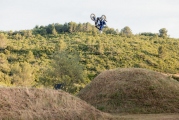 1 Yamaha Tenere 700 backflip (4)