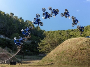 Yamaha Ténéré 700: první backflip na světě