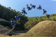 1 Yamaha Tenere 700 backflip (5)