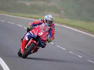 Dean Harrison i podruhé vítězem