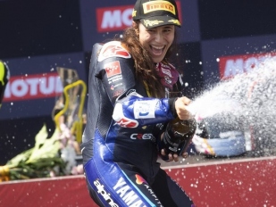 Vyhrála Beatriz Neila; 18. Ouředníčková