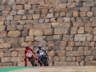 Hlavní obrázek k článku: Superbike míří nezvykle brzy do Aragónu