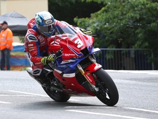 Vítězem Stocků Harrison