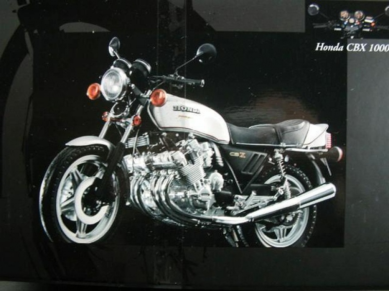 Honda CBX 1000 (1978): šestiválcová ikona - 5 - honda_CBX1000_1979_04