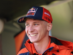 Hlavní obrázek k článku: Roulstone se v roce 2026 přesouvá s týmem Ciatti do mistrovství Evropy Moto2