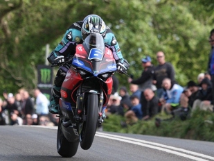 Michael Dunlop zůstává neporaženým