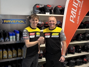 Hlavní obrázek k článku: těpán Zuda za Freudenberg s Triumphem pro rok 2026