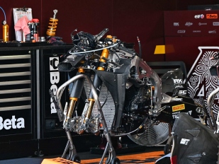 Hlavní obrázek k článku: Triumph bude od roku 2027 používat v mistrovství světa Moto2 větší motory